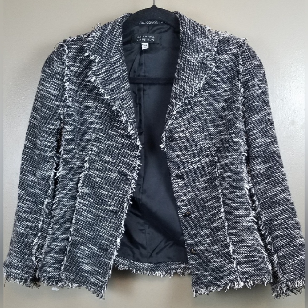 Teri Jon Rickie Freeman Black White Frayed Raw Edge Tweed Blazer Shacket size 2